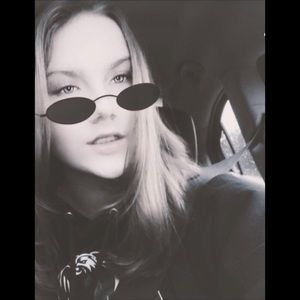 Meet your Posher, Gracie